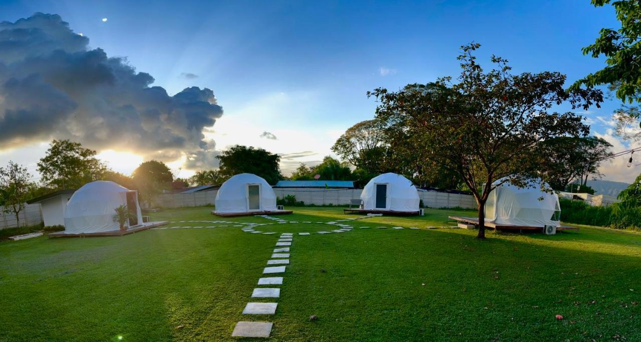 Yubarta Lodge Uvita Exteriör bild